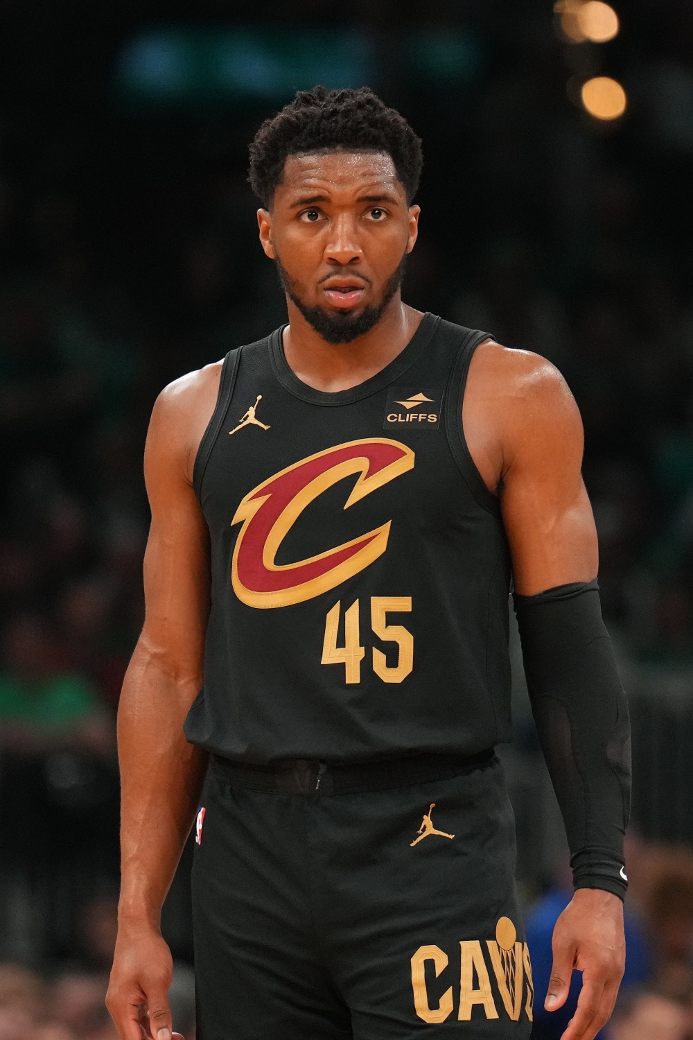 记者：杨希、向余望对阵韩国U22时大概率无法出场（记者称：杨希、向余望大概率缺席对阵韩国U22一战）