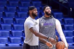 朴智星：韩国队可以冲击世界杯8强，但更现实的目标是小组出线（朴智星：韩国队有望冲击世界杯八强，但更务实的目标是先确保小组出线）