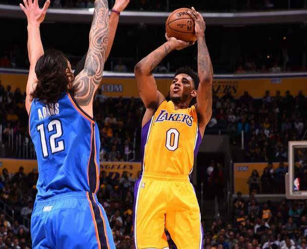 皇马今日提交财报：上赛季收入超11亿欧元，连续25年盈利（皇马发布最新财报：上赛季营收突破11亿欧元，已连续25年实现盈利）