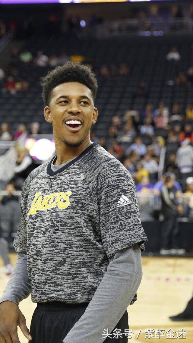 英超前瞻：狼队盼终结连败夺取首胜，近6次对战森林非平即负（英超前瞻：狼队力争止颓冲首胜，近6战森林未尝胜绩）